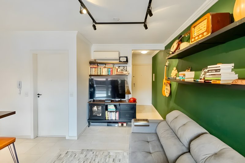 R$ 590.000 - CHARMOSO APARTAMENTO - 52M2 - 1 DORM - SACADA - 1 VAGA Rua Carlos Trein Filho Porto Alegre - 