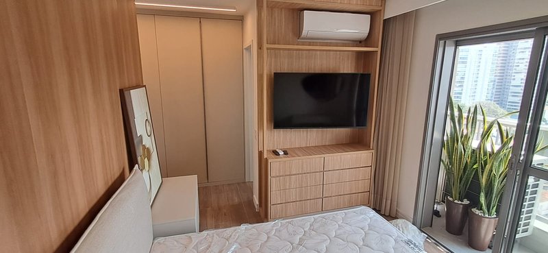 ALUGA-SE LINDO APARTAMENTO NOVÍSSIMO MOBILIADO EM EXCELENTE LOCALIZAÇÃO Rua Minerva São Paulo - 