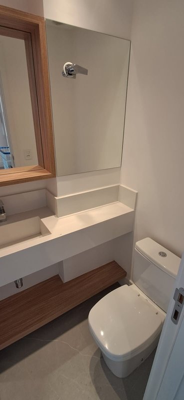 ALUGA-SE LINDO APARTAMENTO NOVÍSSIMO MOBILIADO EM EXCELENTE LOCALIZAÇÃO Rua Minerva São Paulo - 