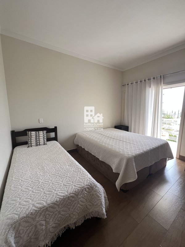 🏡 Casa de Alto Padrão no Condomínio Bosque do Junqueira - piscina - 3 suítes - escritório  Tatuí - 