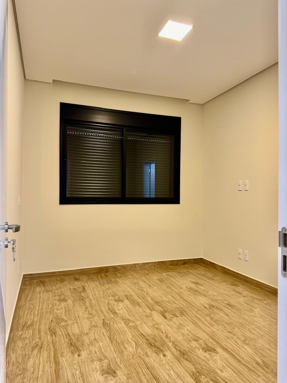 Casa com 4 dormit&oacute;rios &agrave; venda,300 m&sup2; - Condom&iacute;nio Mont Blanc - Sorocaba - SP Rua Antônio Annunciato Sorocaba - 
