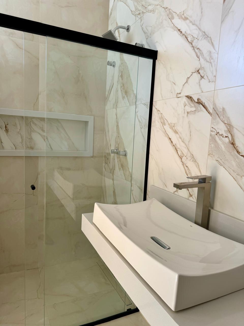 Casa com 4 dormit&oacute;rios &agrave; venda,300 m&sup2; - Condom&iacute;nio Mont Blanc - Sorocaba - SP Rua Antônio Annunciato Sorocaba - 