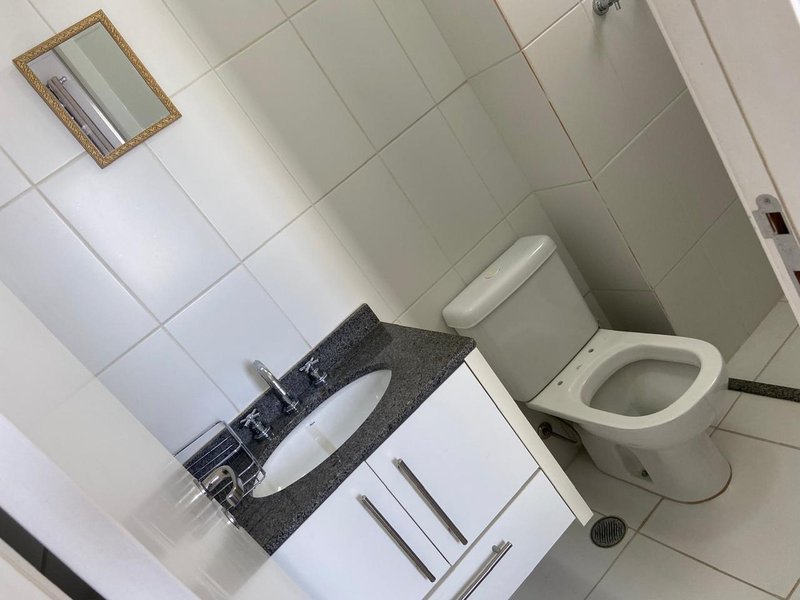 APARTAMENTO PARA LOCAÇÃO - 70m² - 3 QUARTOS - ANDAR ALTO Avenida Marquês de São Vicente São Paulo - 