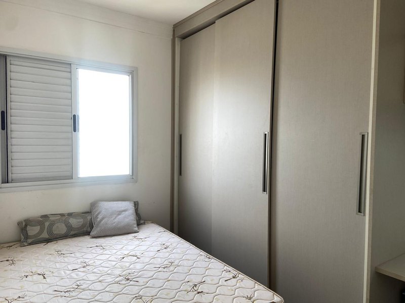 APARTAMENTO PARA LOCAÇÃO - 70m² - 3 QUARTOS - ANDAR ALTO Avenida Marquês de São Vicente São Paulo - 