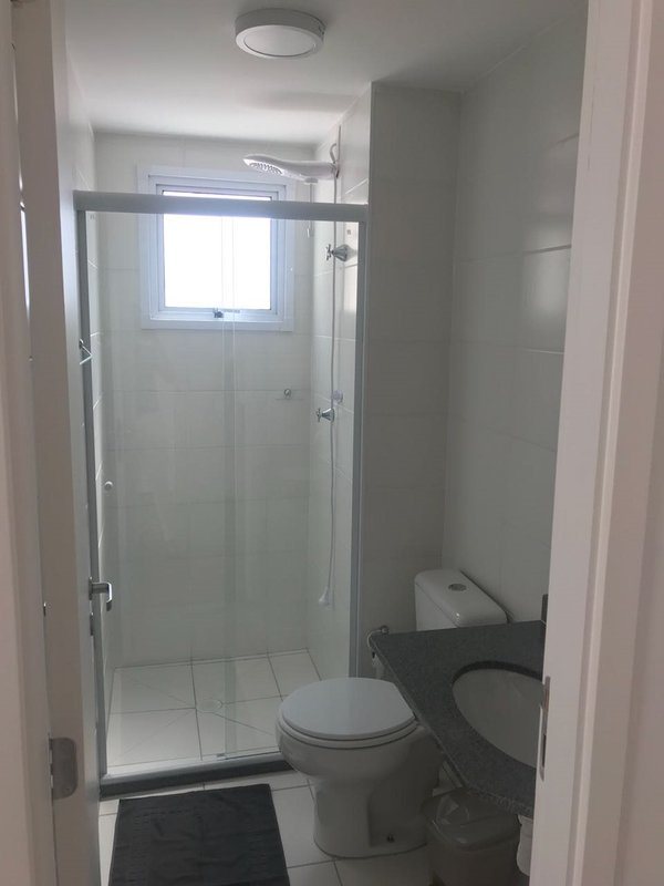 ALUGA-SE APARTAMENTO - 31M², 1 QUARTO – ANDAR ALTO Rua Torres da Barra São Paulo - 