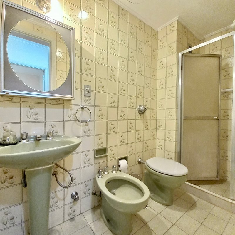 R$ 350.000 - ÓTIMO APARTAMENTO - 60M2 - 2 DORM - SOL DA MANHÃ - ELEVADOR - 1 VAGA Rua Luiz Afonso Porto Alegre - 