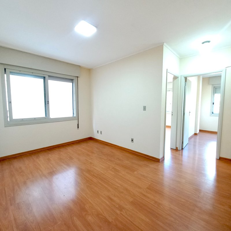 R$ 350.000 - ÓTIMO APARTAMENTO - 60M2 - 2 DORM - SOL DA MANHÃ - ELEVADOR - 1 VAGA Rua Luiz Afonso Porto Alegre - 