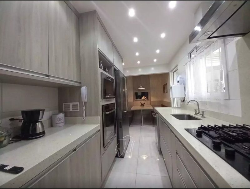 Apartamento mobiliado no Cond. Mundi em Sao Caetano 135m2 - 03 suítes - 02 vagas  São Caetano do Sul - 