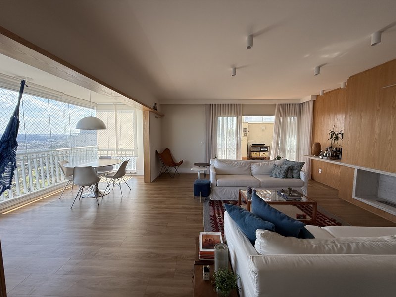 COBERTURA DUPLEX A VENDA NO IEPE GOLF 343M²  São Paulo - 