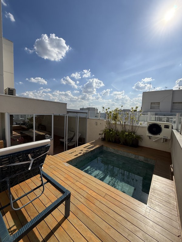 COBERTURA DUPLEX A VENDA NO IEPE GOLF 343M²  São Paulo - 