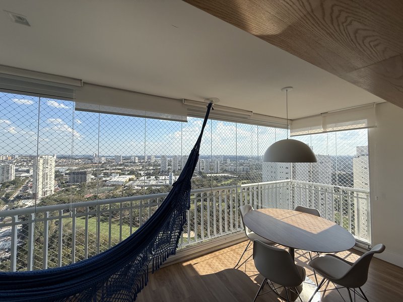 COBERTURA DUPLEX A VENDA NO IEPE GOLF 343M²  São Paulo - 