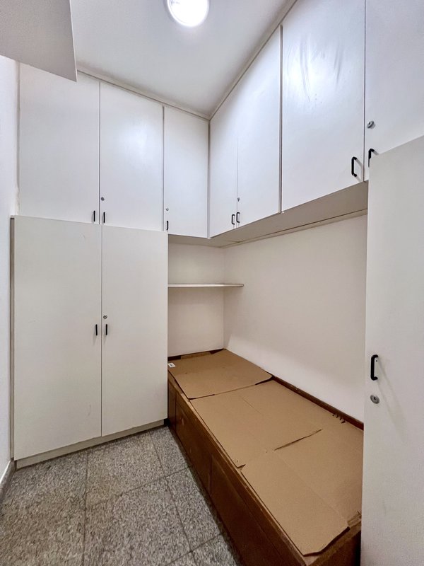 Apartamento vista mar na praia da Barra  Rio de Janeiro - 