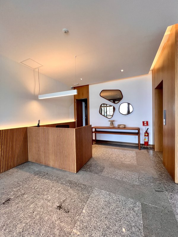 Apartamento vista mar na praia da Barra  Rio de Janeiro - 