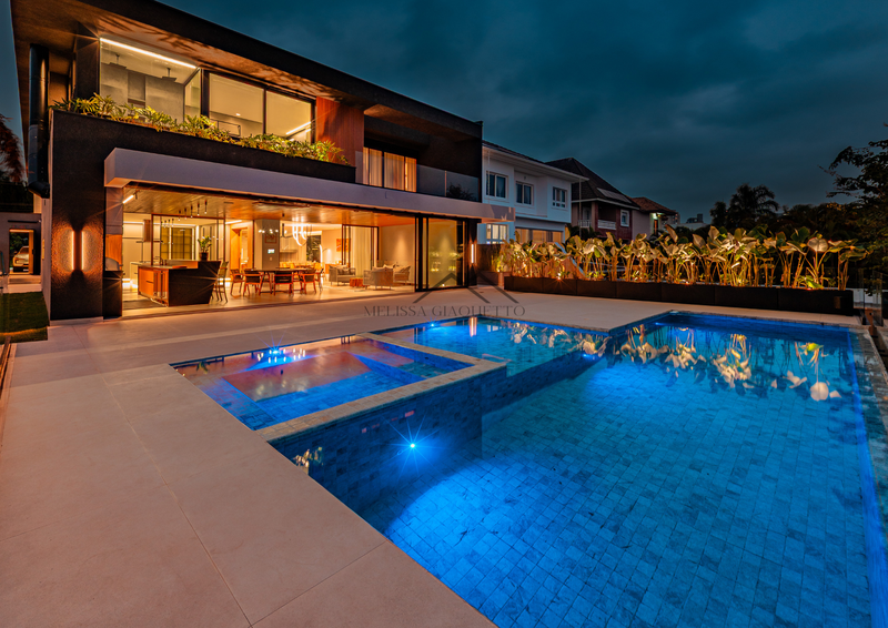 Melville - Porteira Fechada Alameda das Avencas Santana de Parnaíba - 