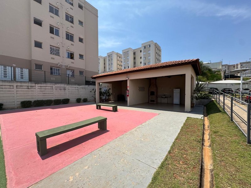 Apartamento à Venda no Jardim Icaraí Rua Emerson da Silva Berton Campinas - 