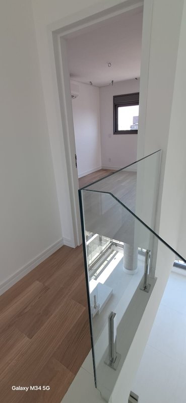 VENDE-SE COBERTURA DUPLEX - 194 M2 – PRONTA PARA MORAR – MARAVILHOSA! Rua Minerva São Paulo - 