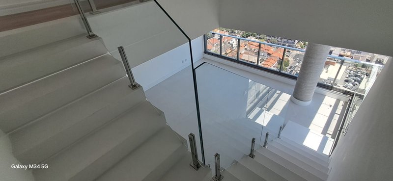 VENDE-SE COBERTURA DUPLEX - 194 M2 – PRONTA PARA MORAR – MARAVILHOSA! Rua Minerva São Paulo - 