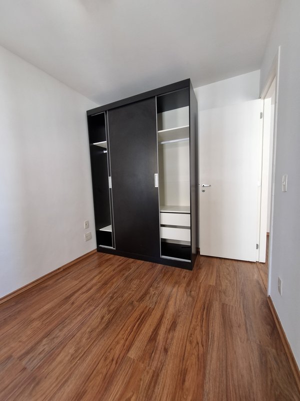 VENDE-SE APARTAMENTO - 31M², 1 QUARTO – PLANEJADOS E VENTILAÇÃO NATURAL BANHEIRO Rua Torres da Barra São Paulo - 