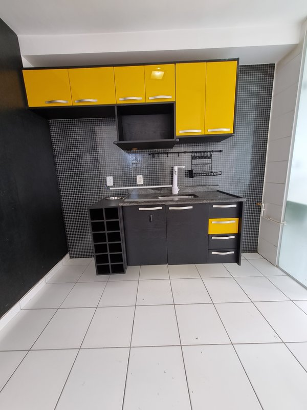 VENDE-SE APARTAMENTO - 31M², 1 QUARTO – PLANEJADOS E VENTILAÇÃO NATURAL BANHEIRO Rua Torres da Barra São Paulo - 