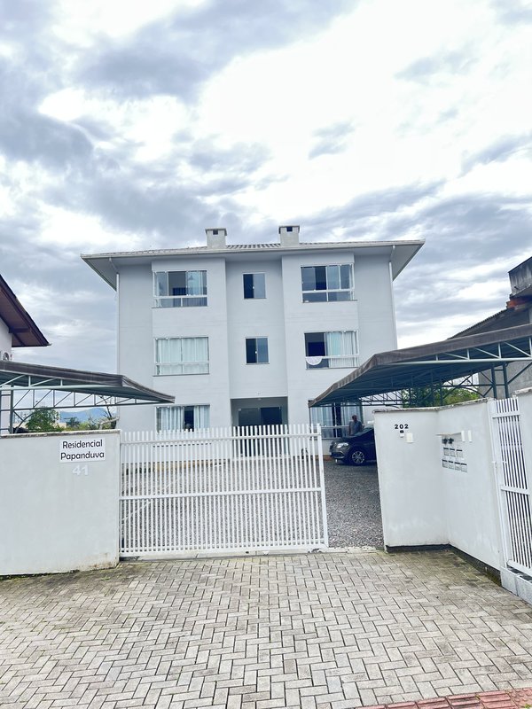 Apartamento Semi Mobiliado  Timbó - 