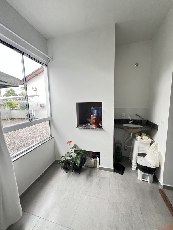 Apartamento Semi Mobiliado  Timbó - 