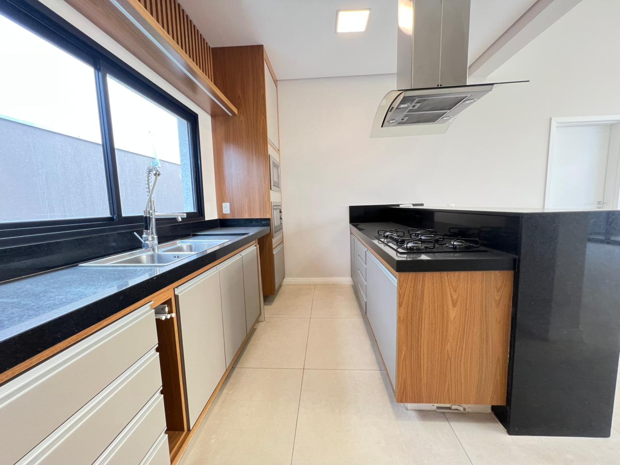 Casa com 4 dormit&oacute;rios &agrave; venda,250 m&sup2; - Alphaville Nova Esplanada III - Votorantim - SP Alameda Nova Zelândia Votorantim - 