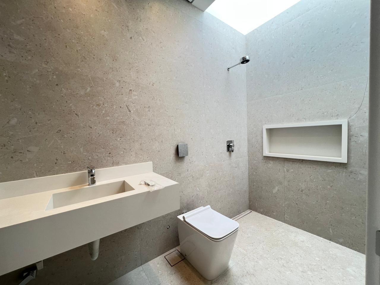 Casa com 5 dormit&oacute;rios &agrave; venda, 415 m&sup2; - Alphaville Nova Esplanada - Votorantim - SP Alameda Nova Zelândia Votorantim - 