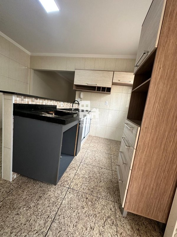 🏡 Locação no Centro - 3 quartos sendo 1 suíte - Otima localização  Tatuí - 