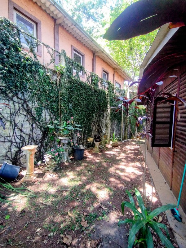 Chácara pé na água à venda no Portal de Igaratá  Igaratá - 
