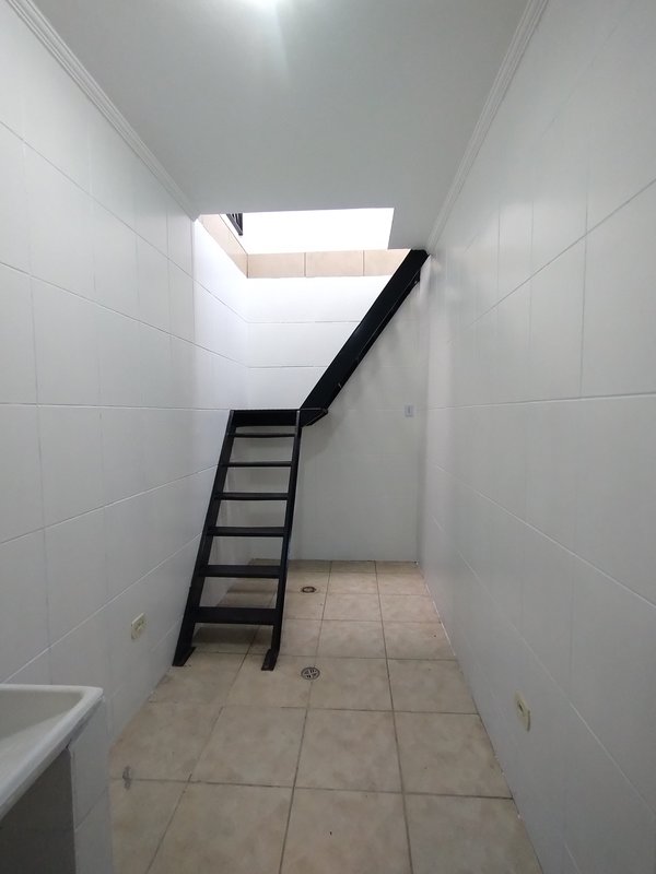 Ótimo sobrado à venda no Centro  Igaratá - 