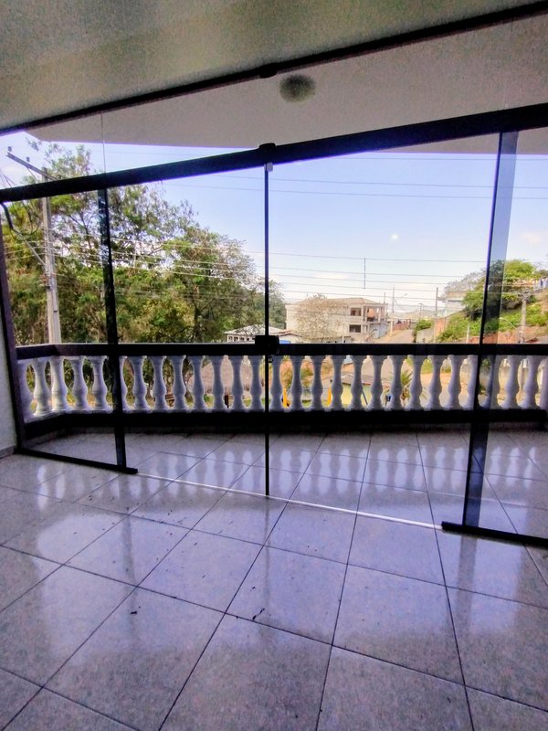 Ótimo sobrado à venda no Centro  Igaratá - 