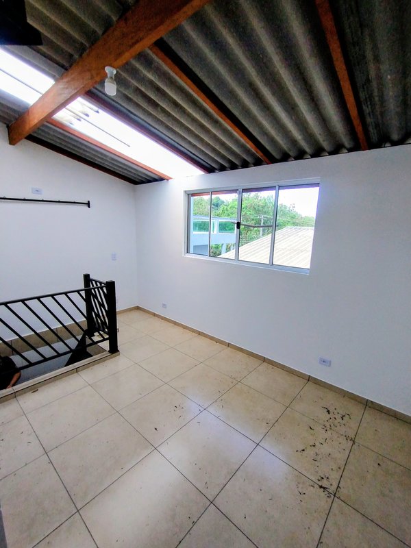 Ótimo sobrado à venda no Centro  Igaratá - 