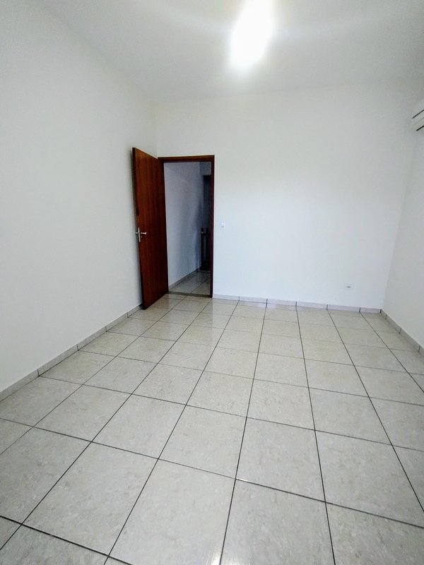 Ótimo sobrado à venda no Centro  Igaratá - 