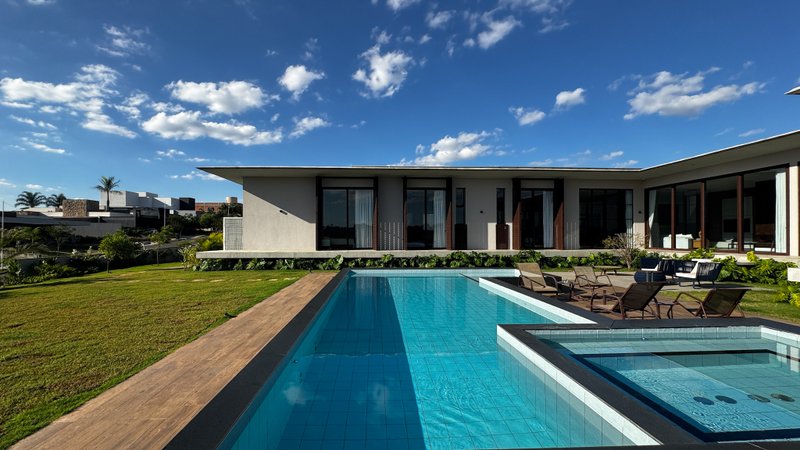 🌅 Casa Térrea Autoral no Saint Patrick – Vista Privilegiada para o Pôr do Sol Rodovia Raposo Tavares Sorocaba - 