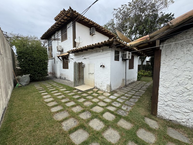 A 150 metros do paraíso: essa casa em Búzios é de outro mundo 😍🌴 Rua Guabiroba Armação dos Búzios - 