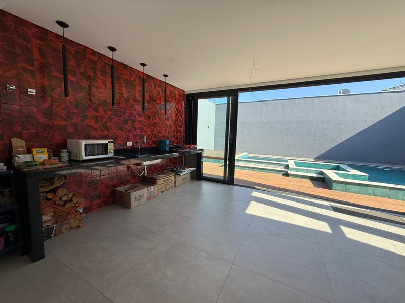 🏡 Casa moderna, sustentável e com piscina iluminada!  Caraguatatuba - 