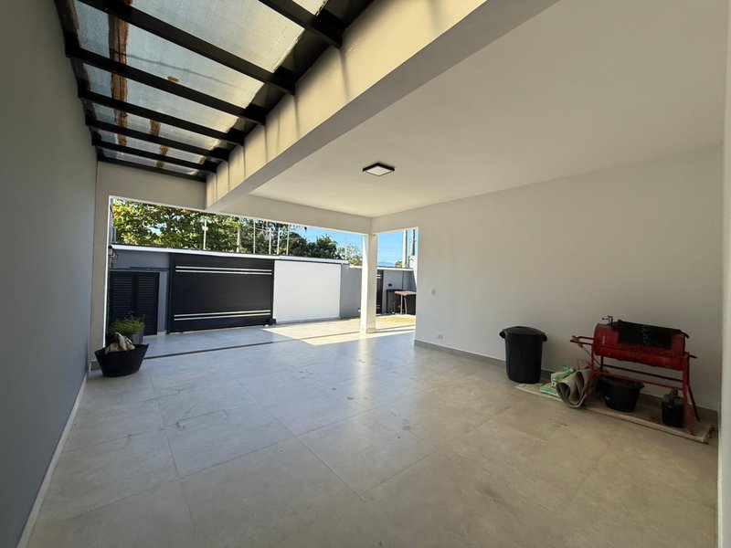 🏡 Casa moderna, sustentável e com piscina iluminada!  Caraguatatuba - 