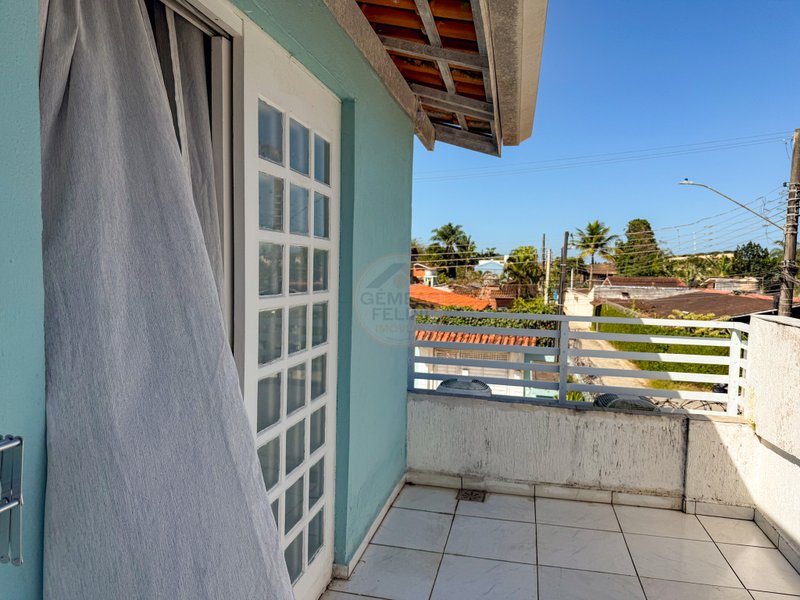 Casa aconchegante na Praia de Juquehy - VENDA E LOCAÇÃO DIÁRIA  São Sebastião - 