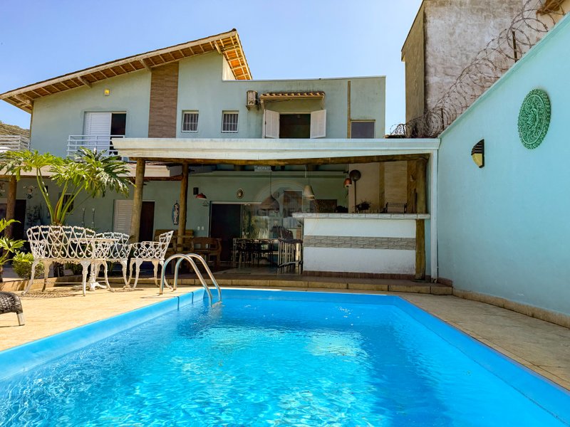 Casa aconchegante na Praia de Juquehy - VENDA E LOCAÇÃO DIÁRIA  São Sebastião - 