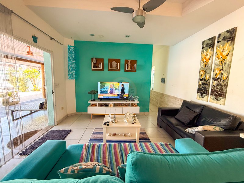 Casa aconchegante na Praia de Juquehy - VENDA E LOCAÇÃO DIÁRIA  São Sebastião - 