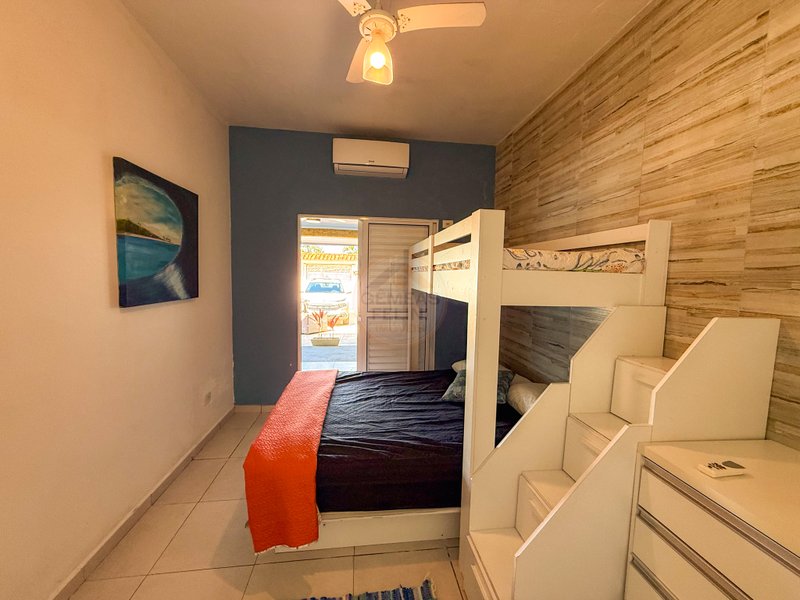 Casa aconchegante na Praia de Juquehy - VENDA E LOCAÇÃO DIÁRIA  São Sebastião - 