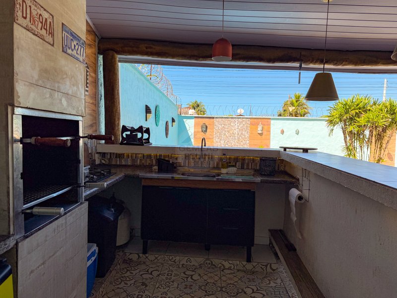 Casa aconchegante na Praia de Juquehy - VENDA E LOCAÇÃO DIÁRIA  São Sebastião - 