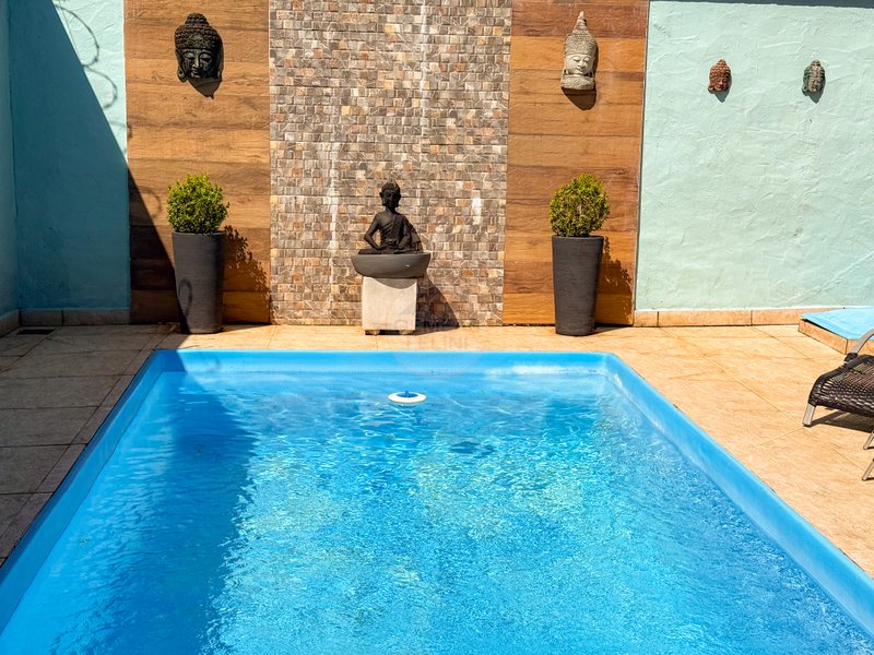 Casa aconchegante na Praia de Juquehy - VENDA E LOCAÇÃO DIÁRIA  São Sebastião - 