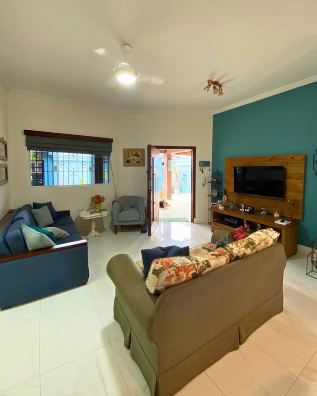 🏡 Casa Térrea Individual no Indaiá  Caraguatatuba - 