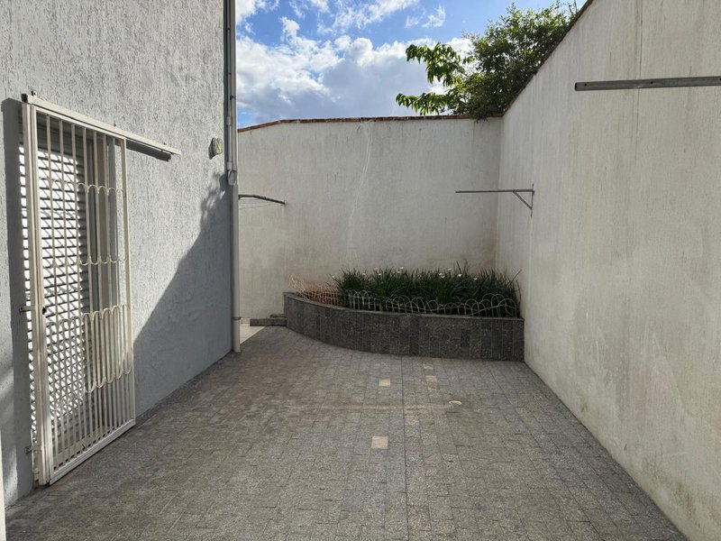Casa no Bairro Imigrantes Rua Portugal Timbó - 