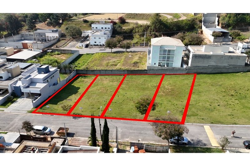 TERRENO Á VENDA - 595m - R$ 350.000 - CONDOMÍNIO GRAMADOS SOROCABA - Sorocaba SP Avenida Gabriel Seme Cury Sorocaba - 