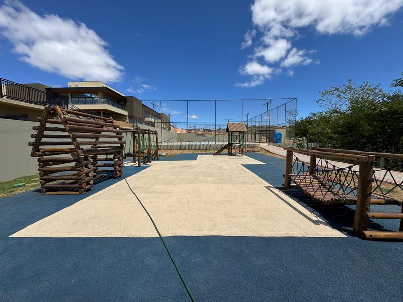 Terreno à Venda no Renomado Residencial Ville Sainte Anne – Em Sousas, Campinas Avenida Antônio Carlos Couto de Barros Campinas - 