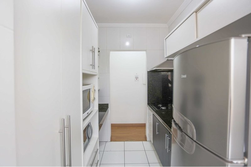 Apartamento Térreo à VENDA - 55m - 2 Dormitórios - Jd. Europa -  Sorocaba - SP Rua Tchecoslováquia Sorocaba - 