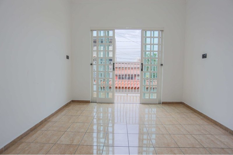 Casa à venda, 169m - 4 Dormitorios - 1 Suite - R$ 550.000 - Edícula - Wanel Ville Sorocaba Rua Luiz César Domingues Moraes Sorocaba - 