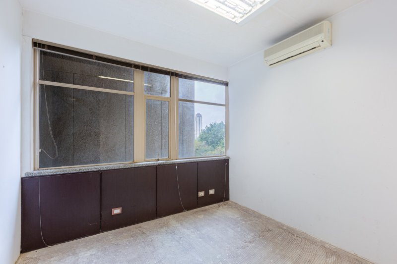 ALUGO OU VENDO CONJUNTO COMERCIAL – 234M2 – 6 VAGAS - BERRINI Avenida Engenheiro Luiz Carlos Berrini São Paulo - 